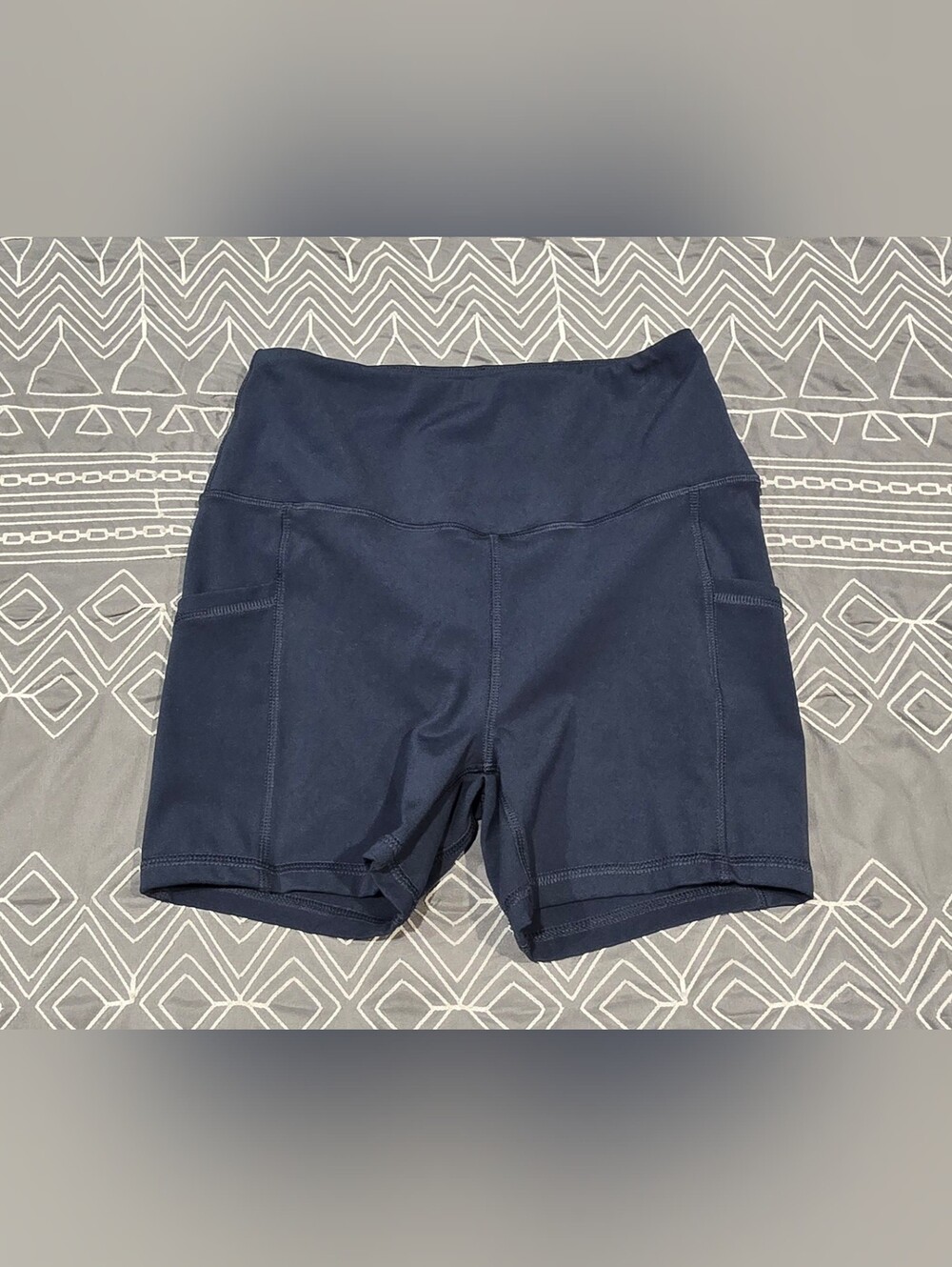Varley Lux High Waisted Biker Shorts Size Small